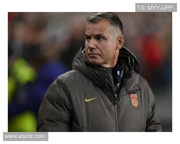 足球球星因场上冲突情绪失控挥拳打人引发巨大争议热议 足球球星因场上冲突情绪失控挥拳打人引发巨大争议热议