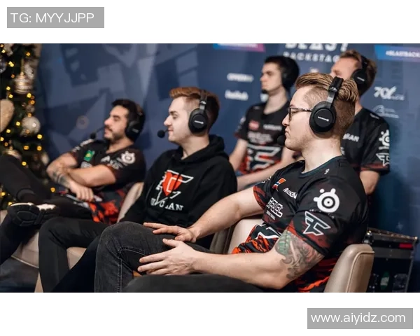 足球球星挑战CS世界竞技赛场 展现全新战术与团队协作精神 足球球星挑战CS世界竞技赛场 展现全新战术与团队协作精神